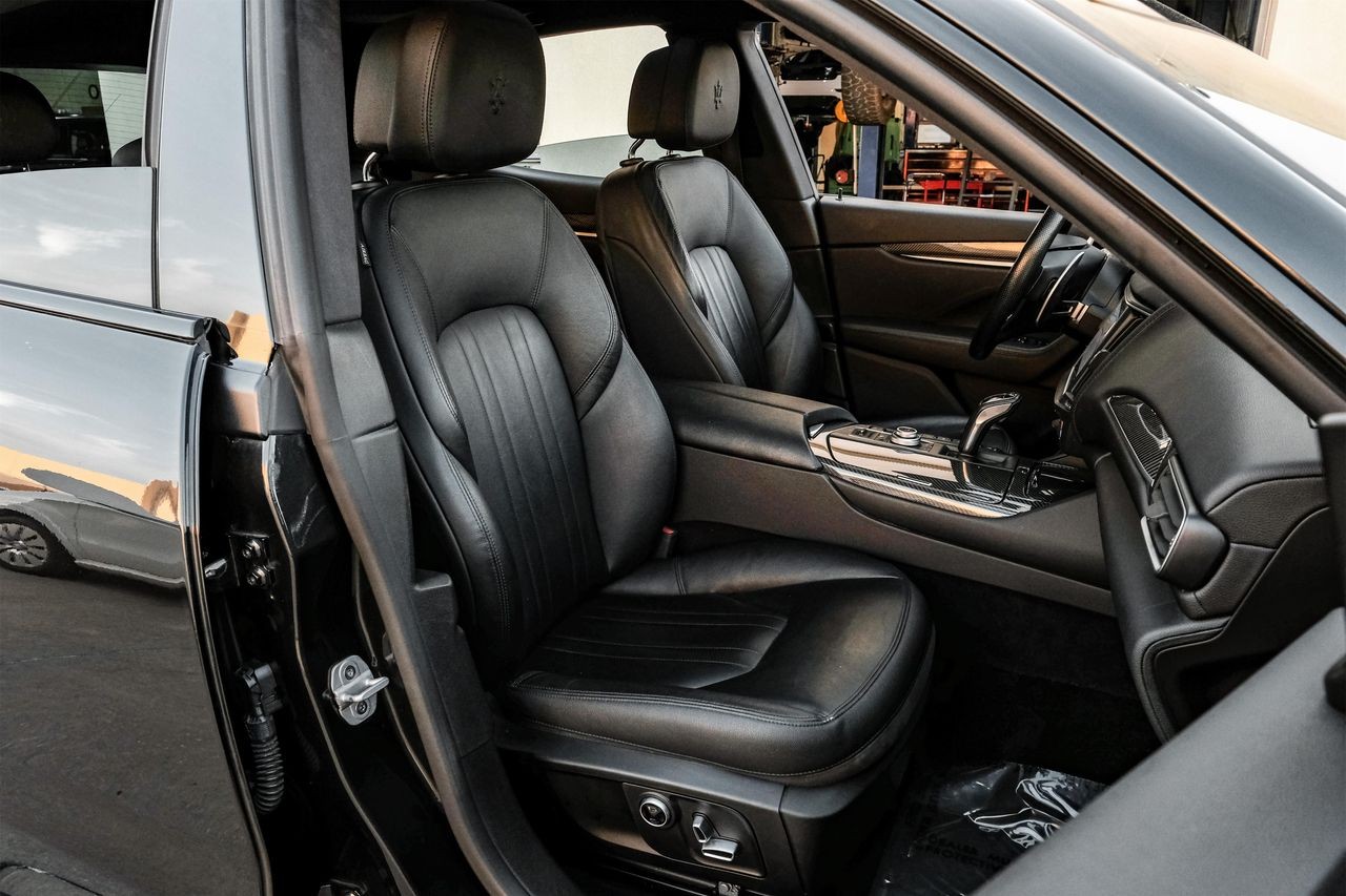 Maserati Levante Vehicle Main Gallery Image 36