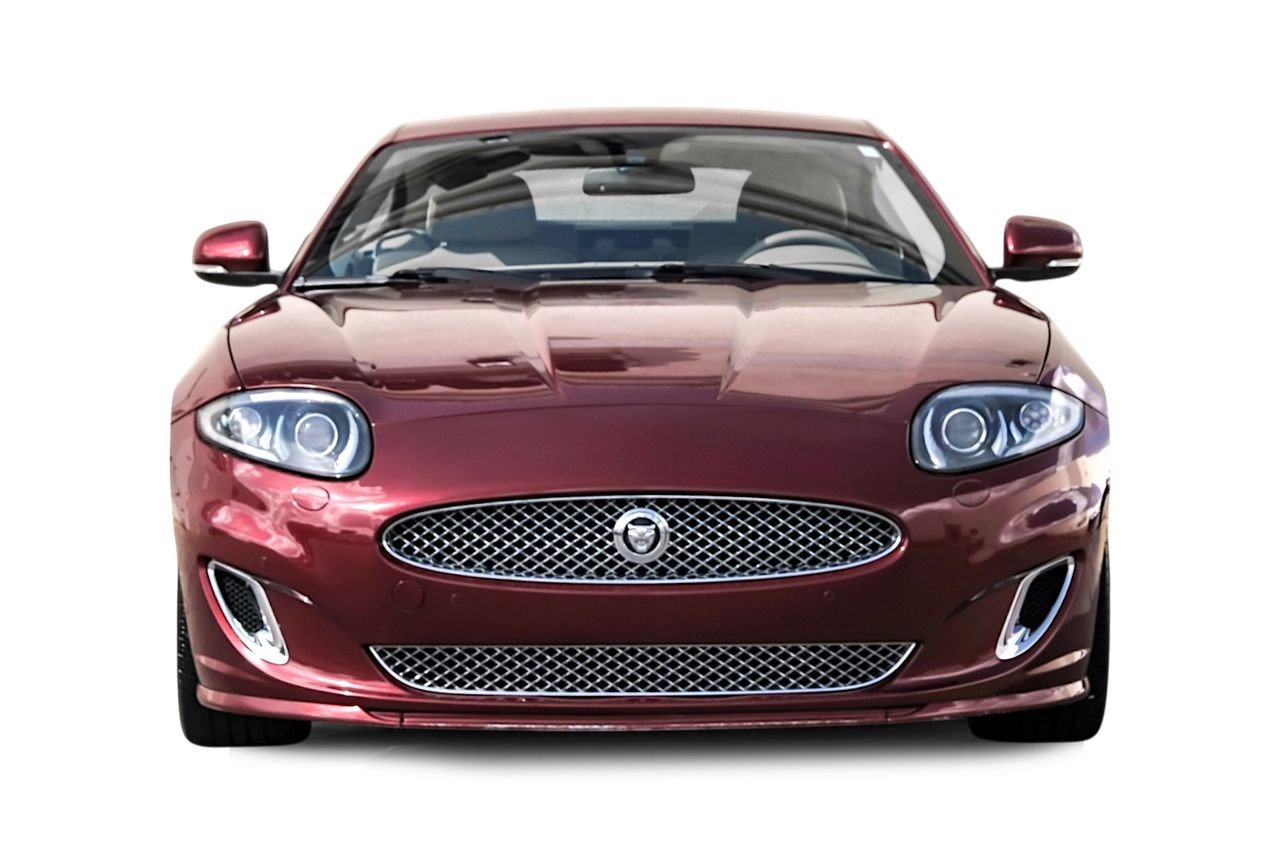 Jaguar XK Vehicle Main Gallery Image 05