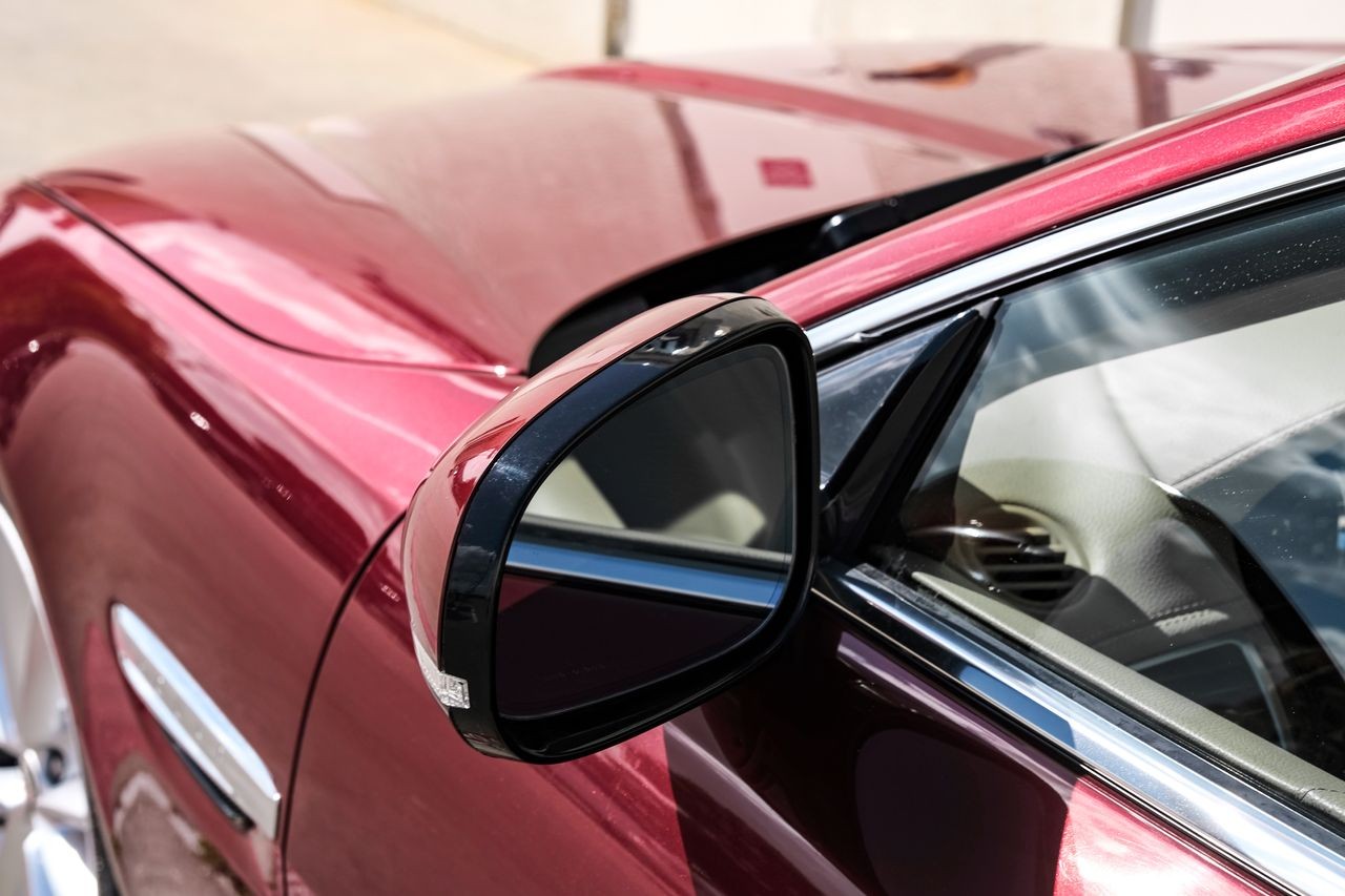 Jaguar XK Vehicle Main Gallery Image 28