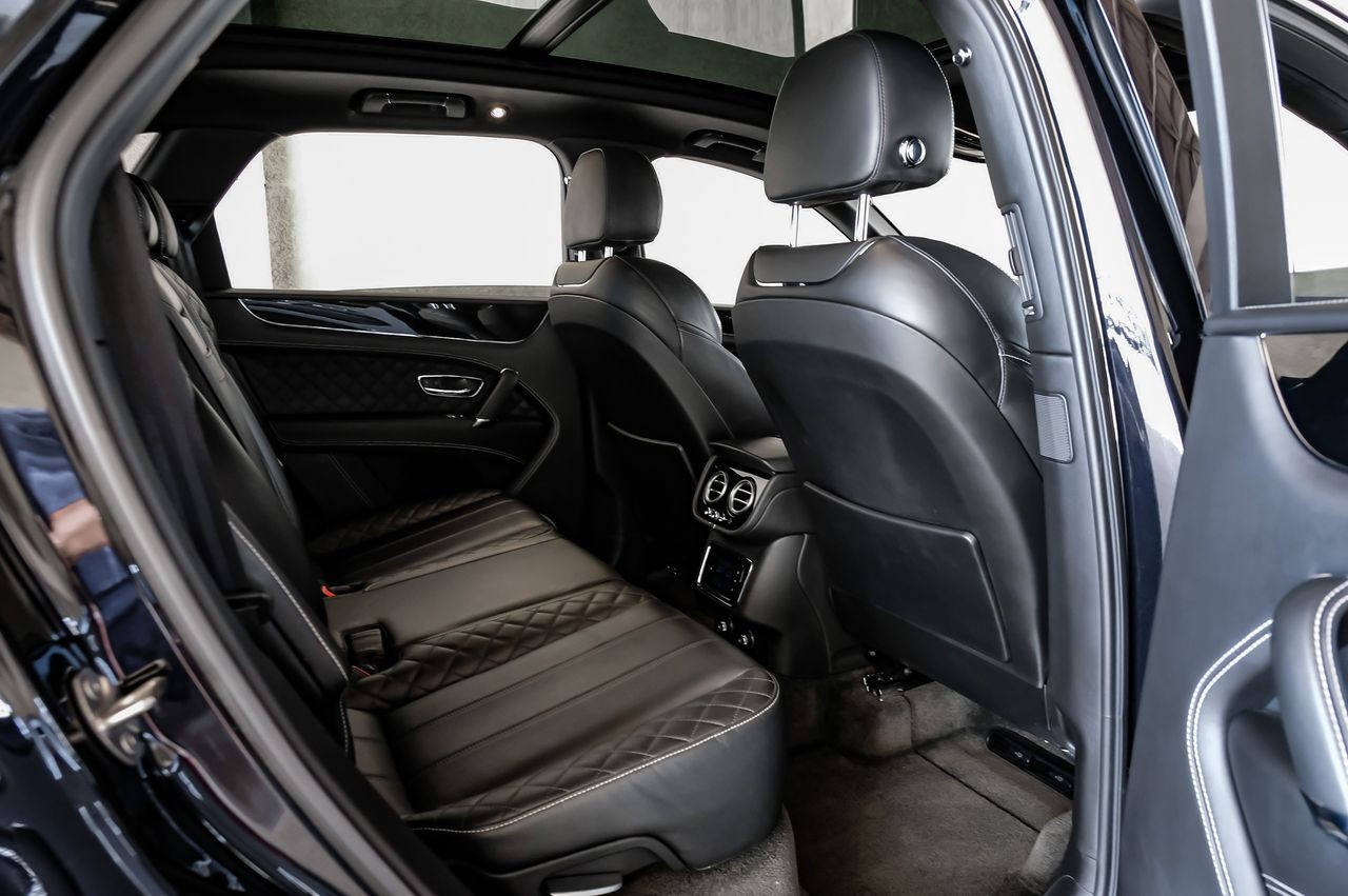 Bentley Bentayga Vehicle Main Gallery Image 42