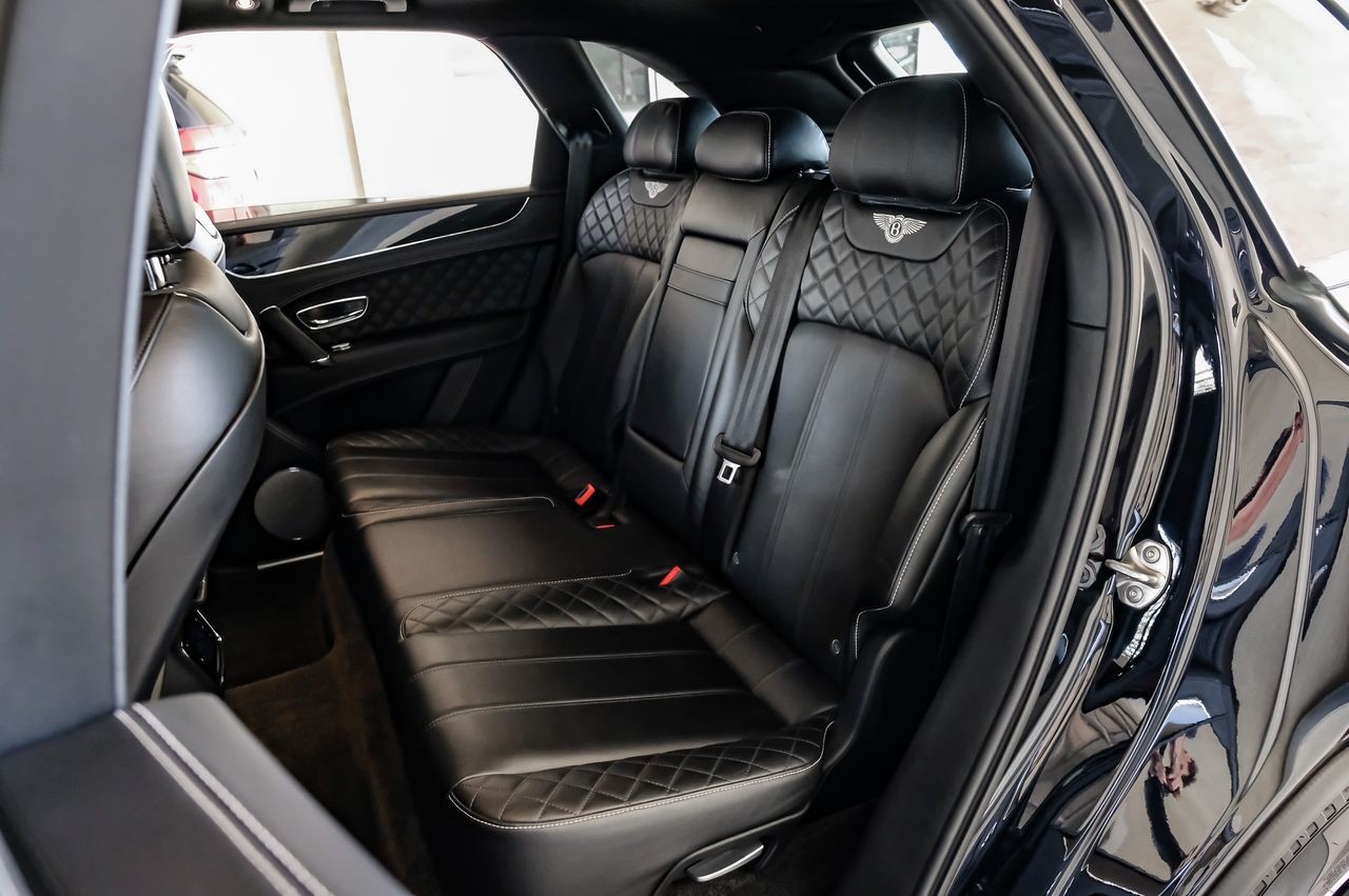 Bentley Bentayga Vehicle Main Gallery Image 45