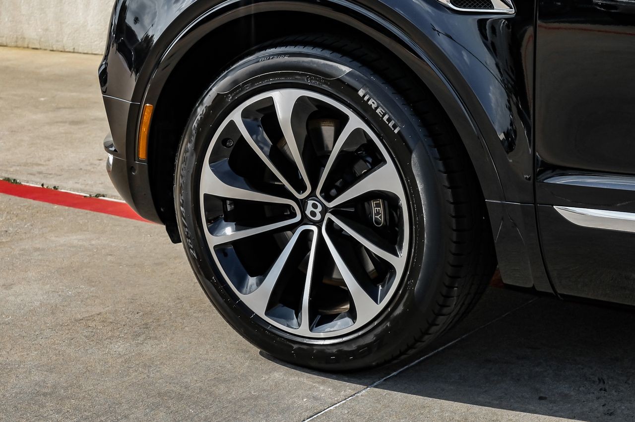 Bentley Bentayga Vehicle Main Gallery Image 60