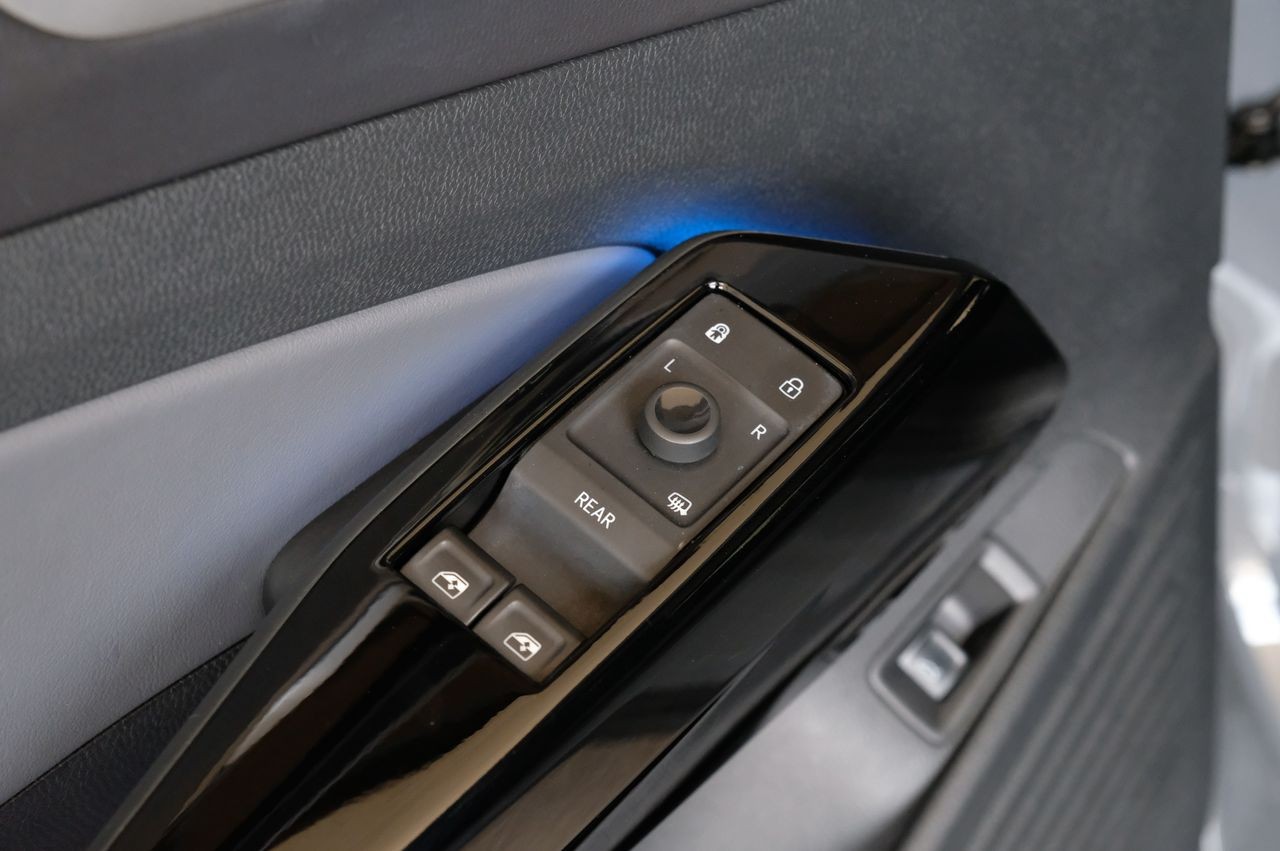 Volkswagen ID.4 Vehicle Main Gallery Image 46