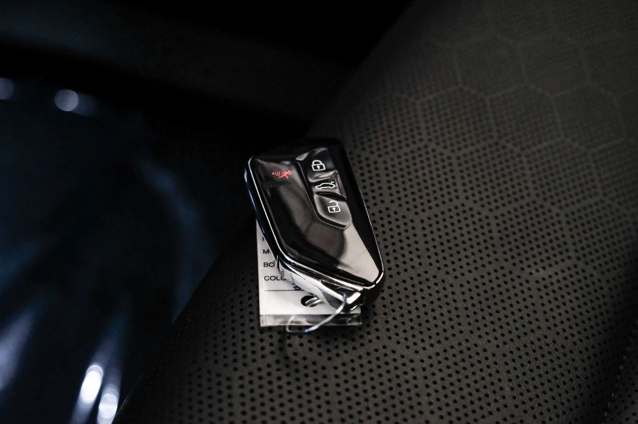 Volkswagen ID.4 Vehicle Main Gallery Image 59