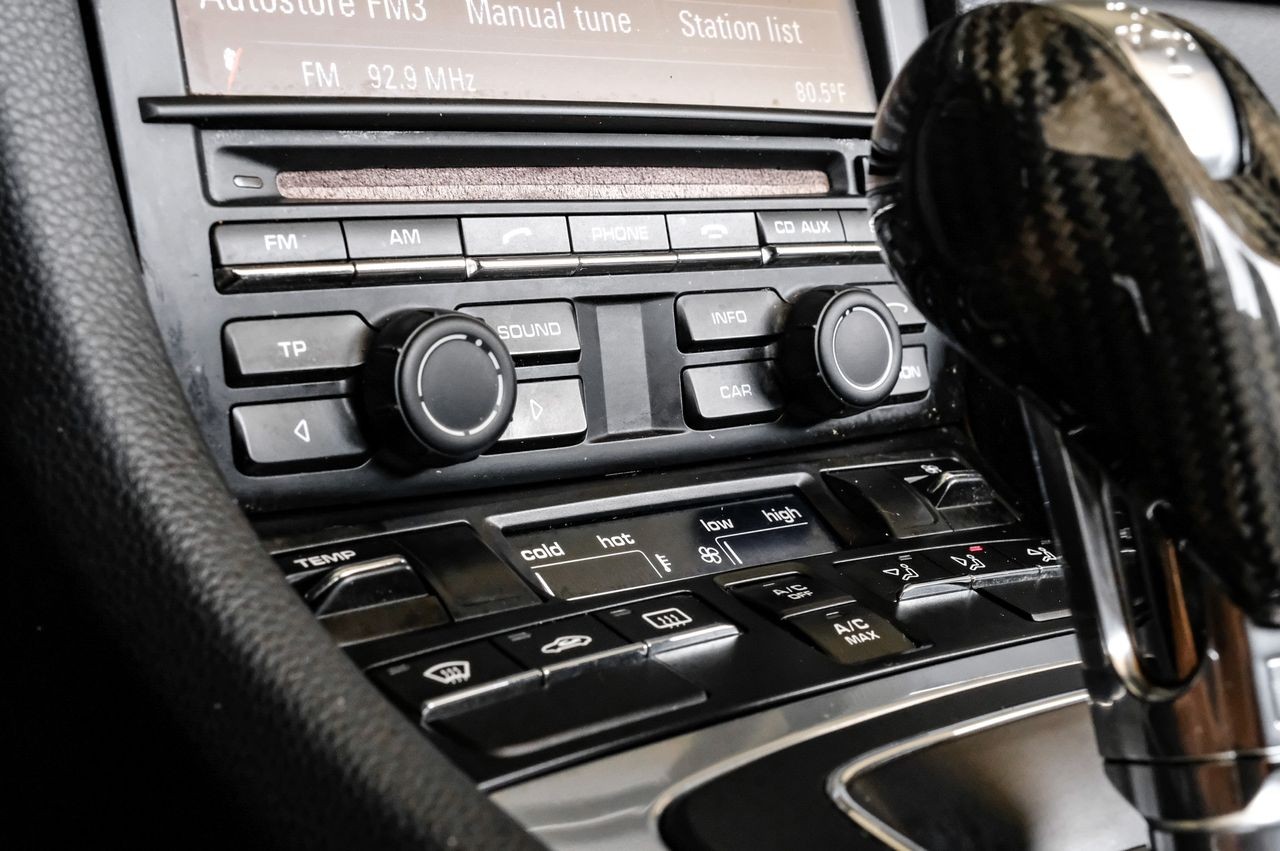 Porsche Boxster Vehicle Main Gallery Image 23