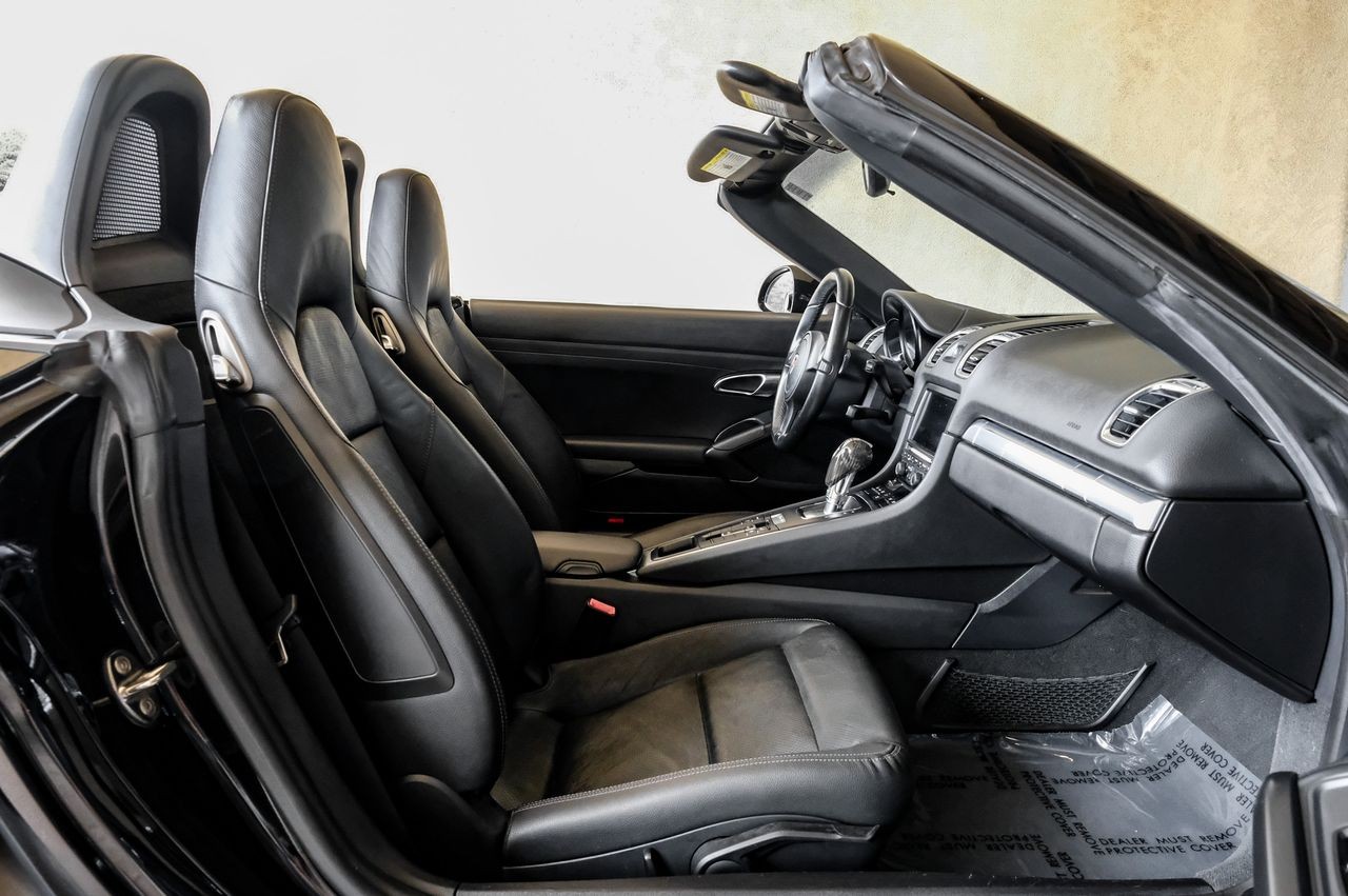 Porsche Boxster Vehicle Main Gallery Image 29