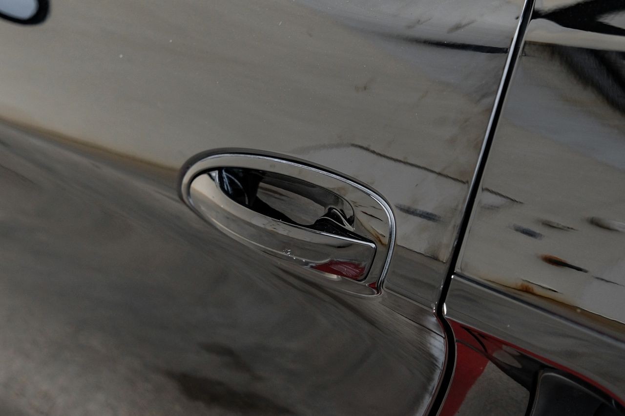 Porsche Boxster Vehicle Main Gallery Image 31