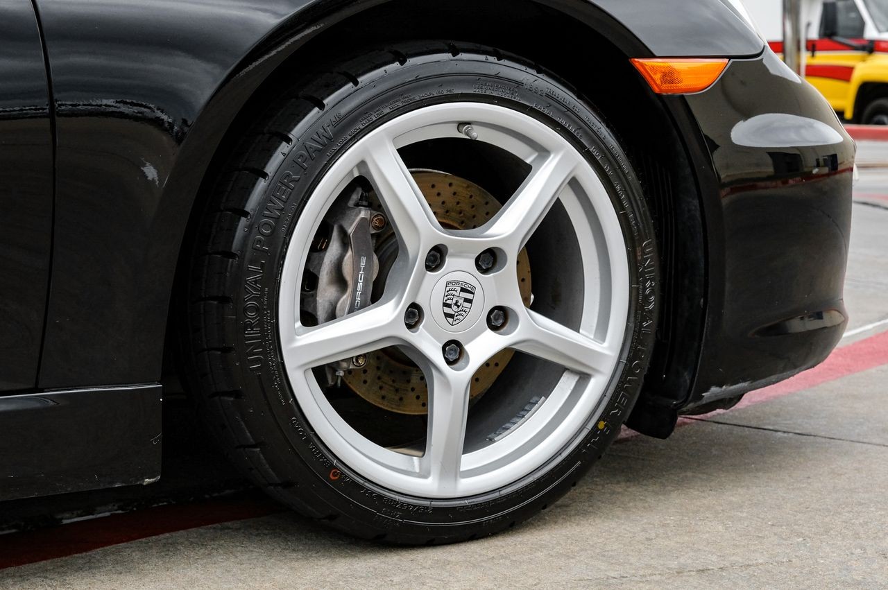 Porsche Boxster Vehicle Main Gallery Image 43