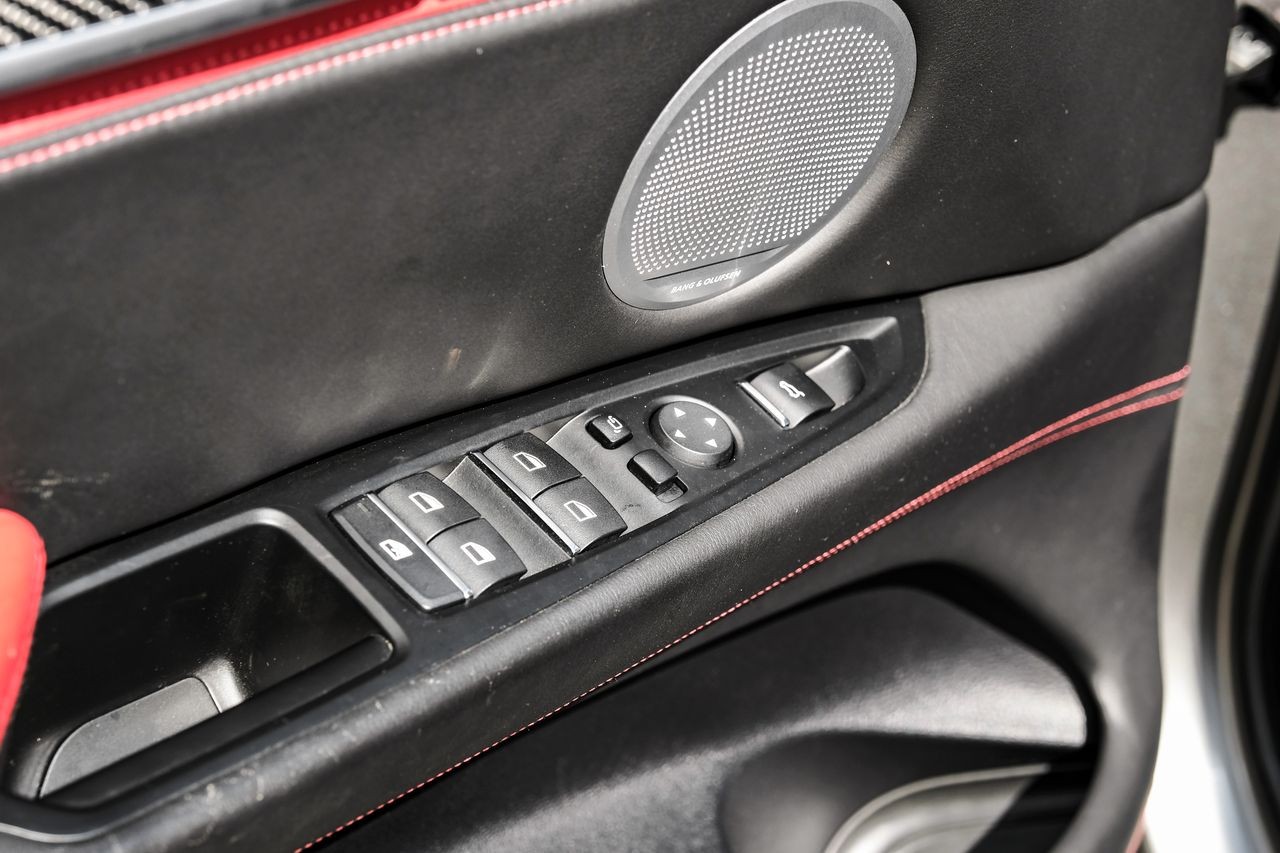 BMW X5 M Vehicle Main Gallery Image 46