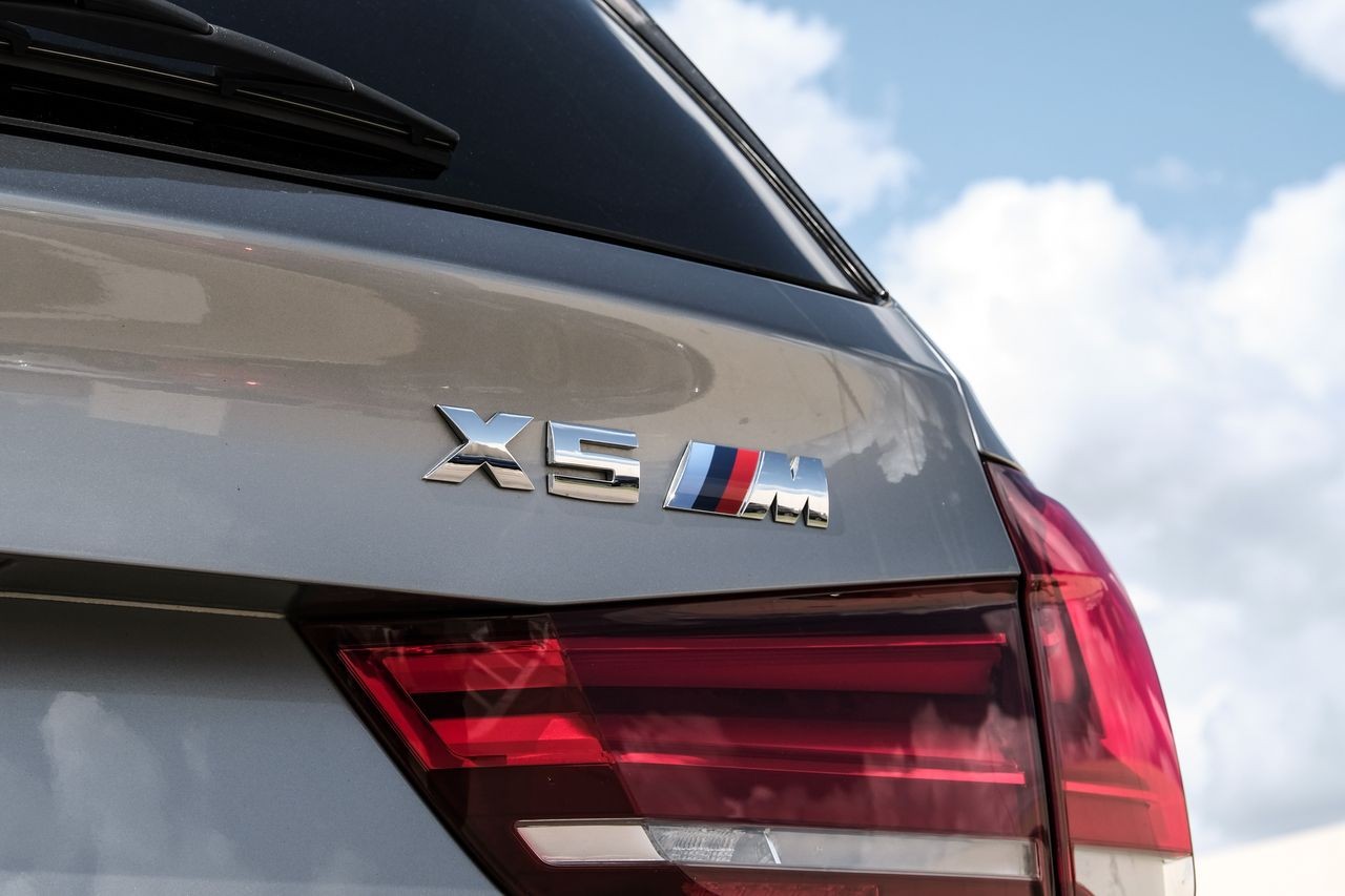 BMW X5 M Vehicle Main Gallery Image 55