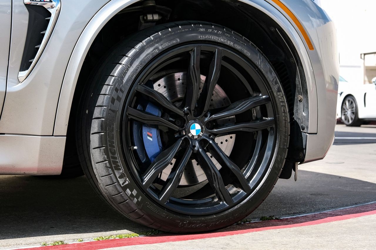 BMW X5 M Vehicle Main Gallery Image 60