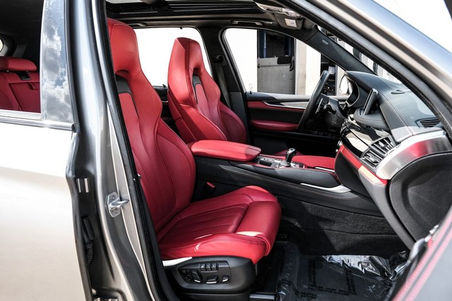 BMW X5 M Vehicle Main Gallery Image 37