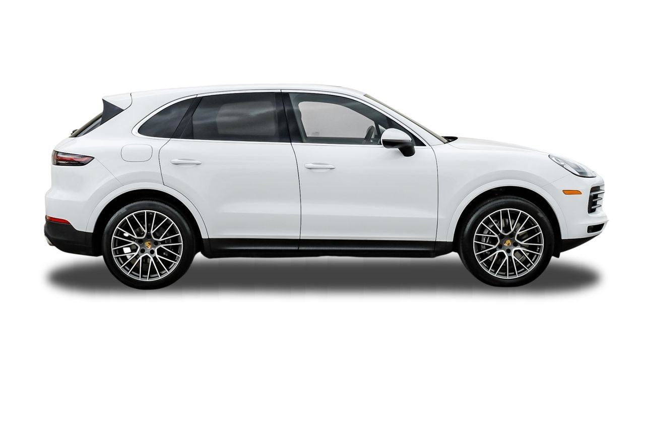 Porsche Cayenne Vehicle Main Gallery Image 08