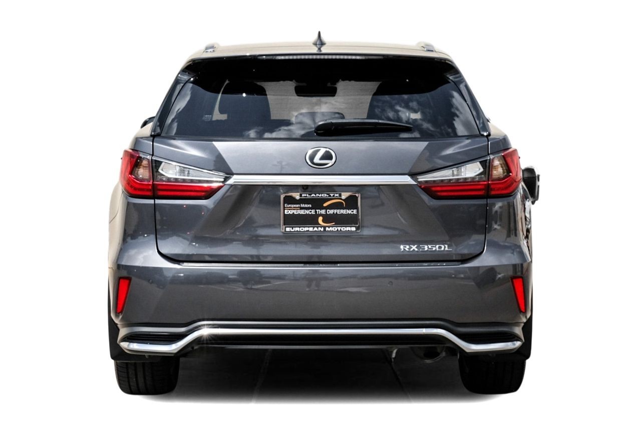 Lexus RX 350L Vehicle Main Gallery Image 10
