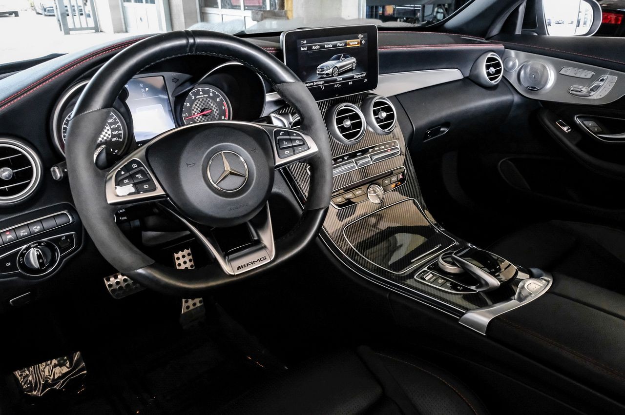 Mercedes-Benz C 43 AMG Vehicle Main Gallery Image 03