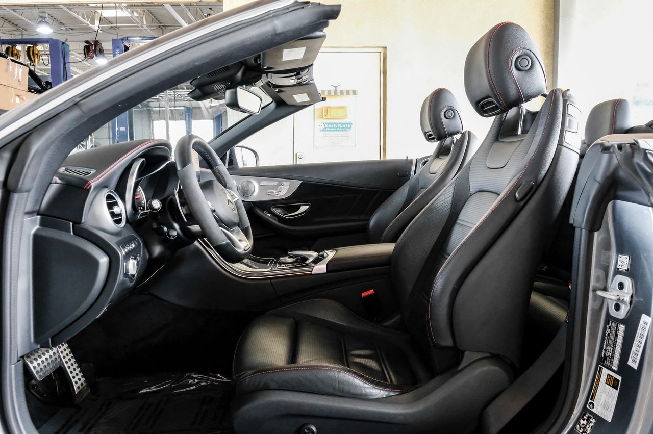 Mercedes-Benz C 43 AMG Vehicle Main Gallery Image 04