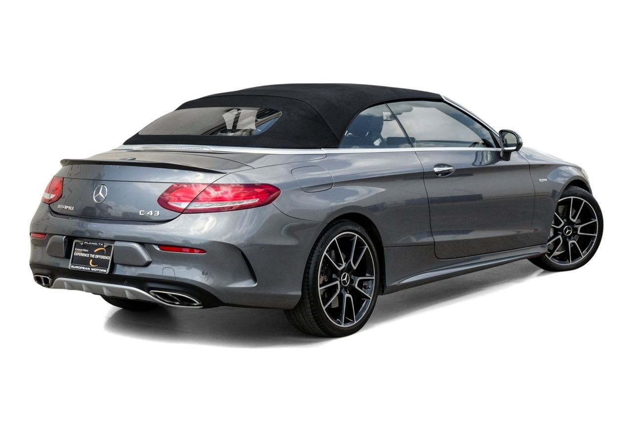 Mercedes-Benz C 43 AMG Vehicle Main Gallery Image 08