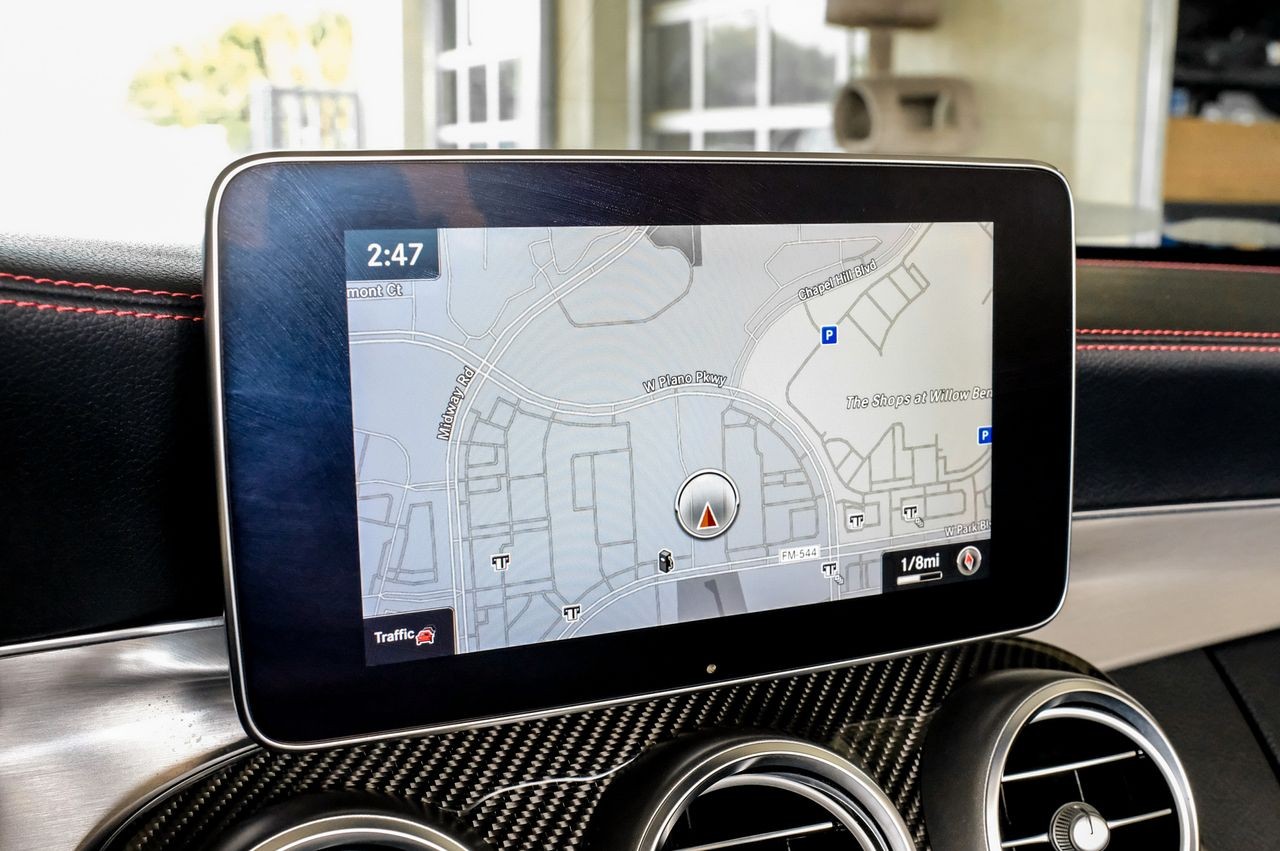 Mercedes-Benz C 43 AMG Vehicle Main Gallery Image 18