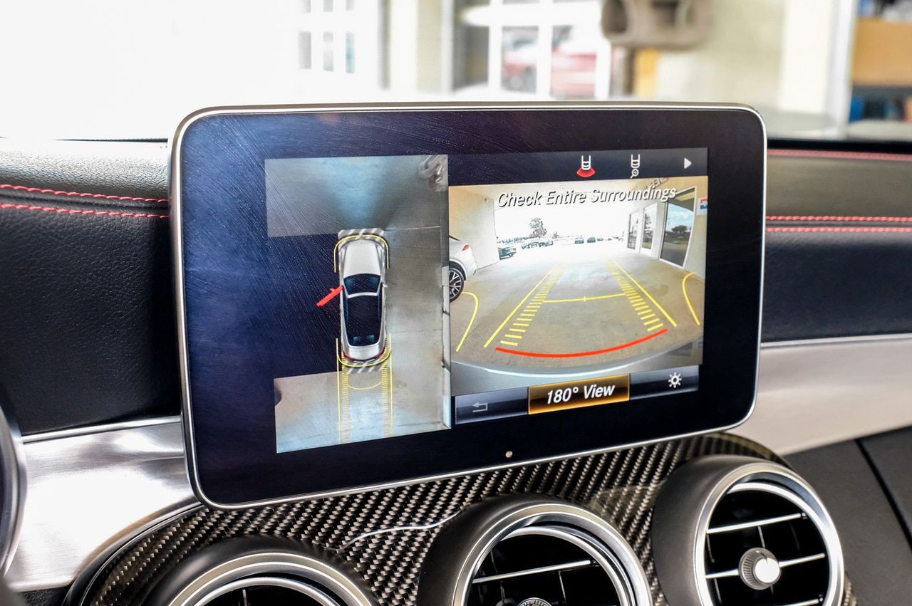 Mercedes-Benz C 43 AMG Vehicle Main Gallery Image 19