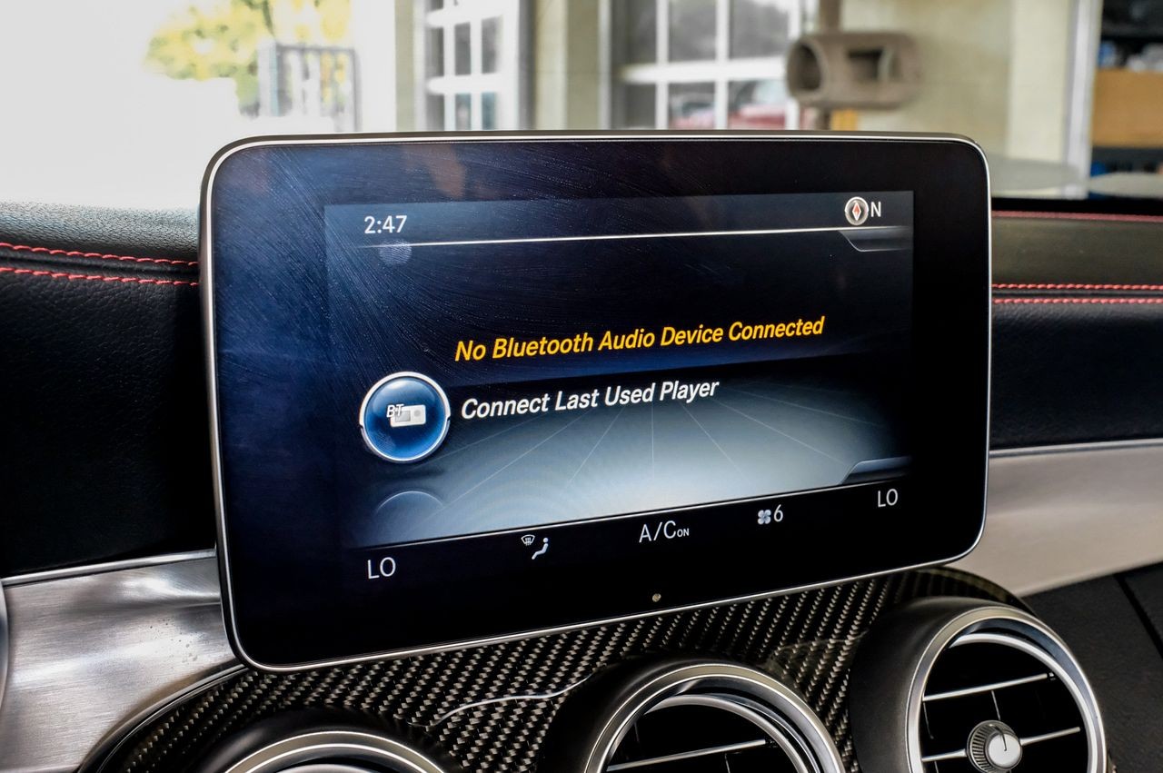 Mercedes-Benz C 43 AMG Vehicle Main Gallery Image 25