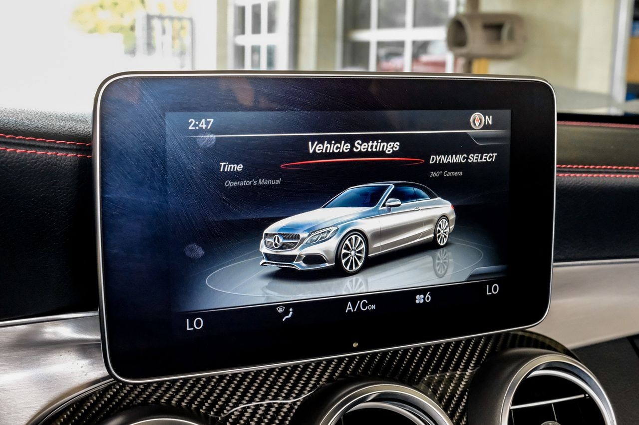 Mercedes-Benz C 43 AMG Vehicle Main Gallery Image 27