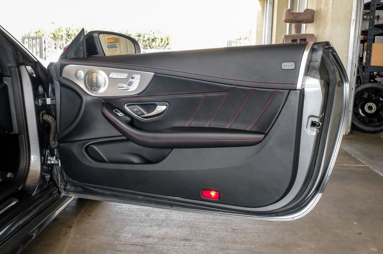 Mercedes-Benz C 43 AMG Vehicle Main Gallery Image 39