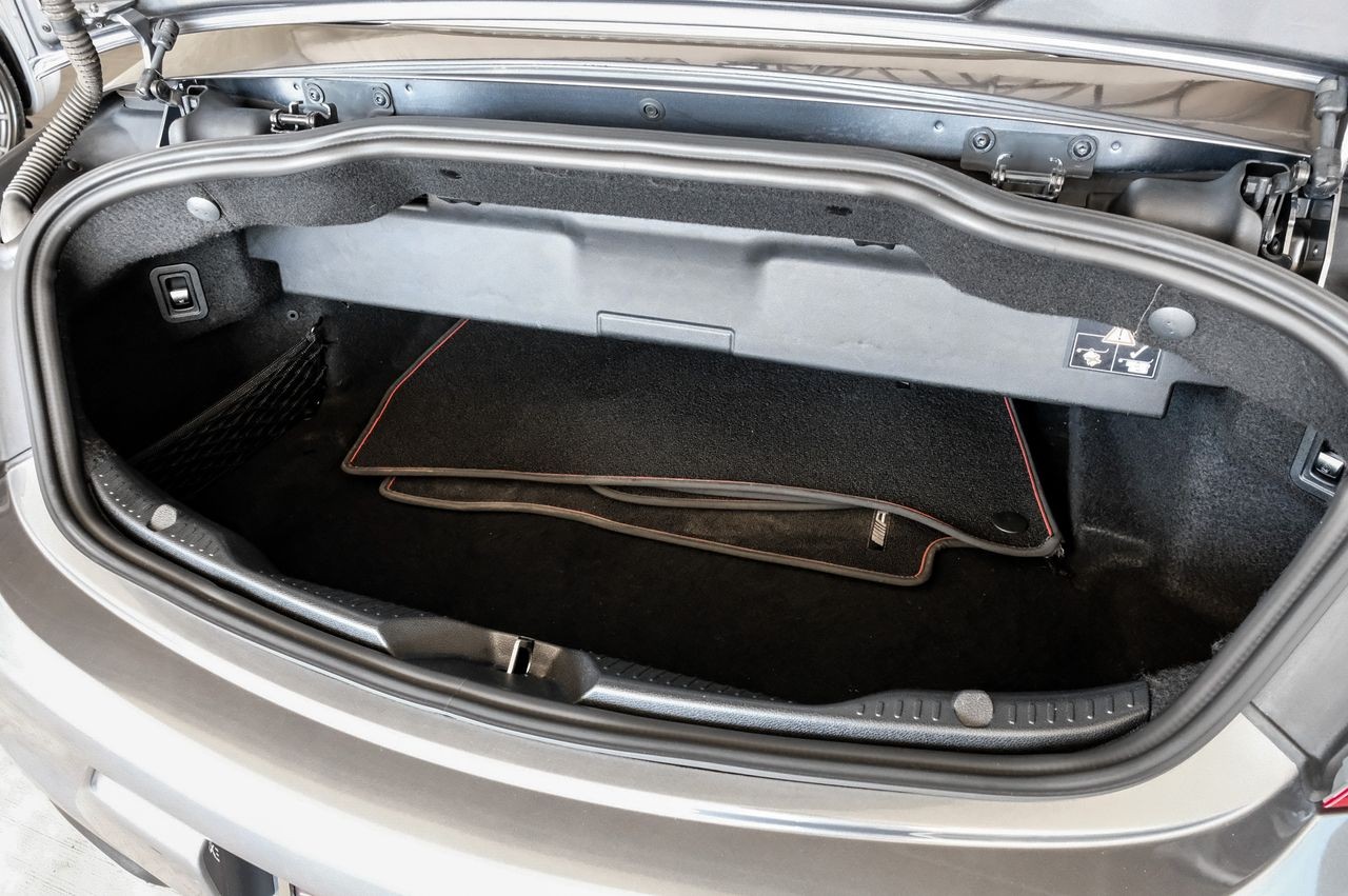 Mercedes-Benz C 43 AMG Vehicle Main Gallery Image 42