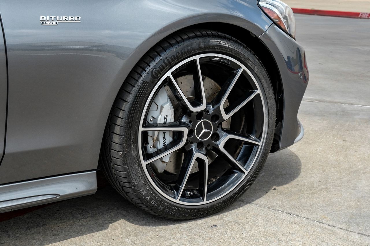 Mercedes-Benz C 43 AMG Vehicle Main Gallery Image 45