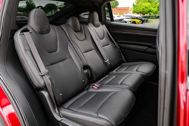 Tesla Model X Vehicle Main Gallery Image 29