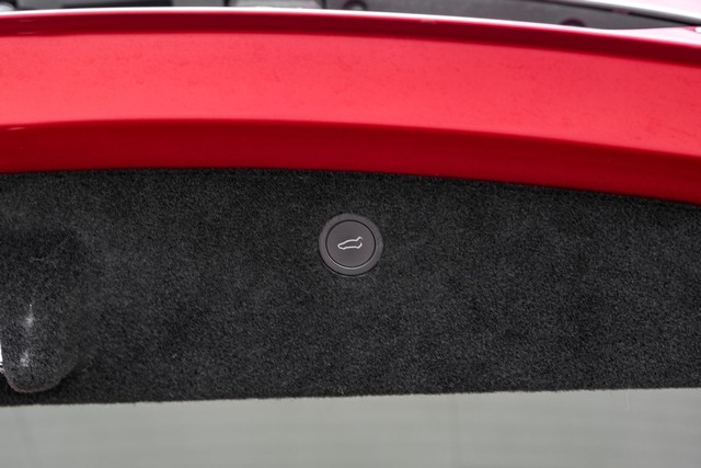 Tesla Model X Vehicle Main Gallery Image 43