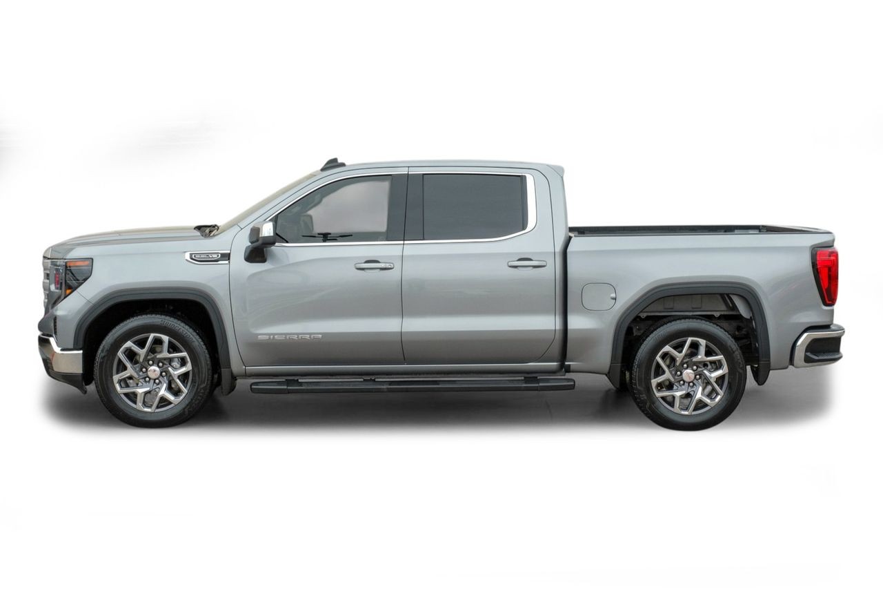 GMC Sierra 1500 Vehicle Main Gallery Image 11