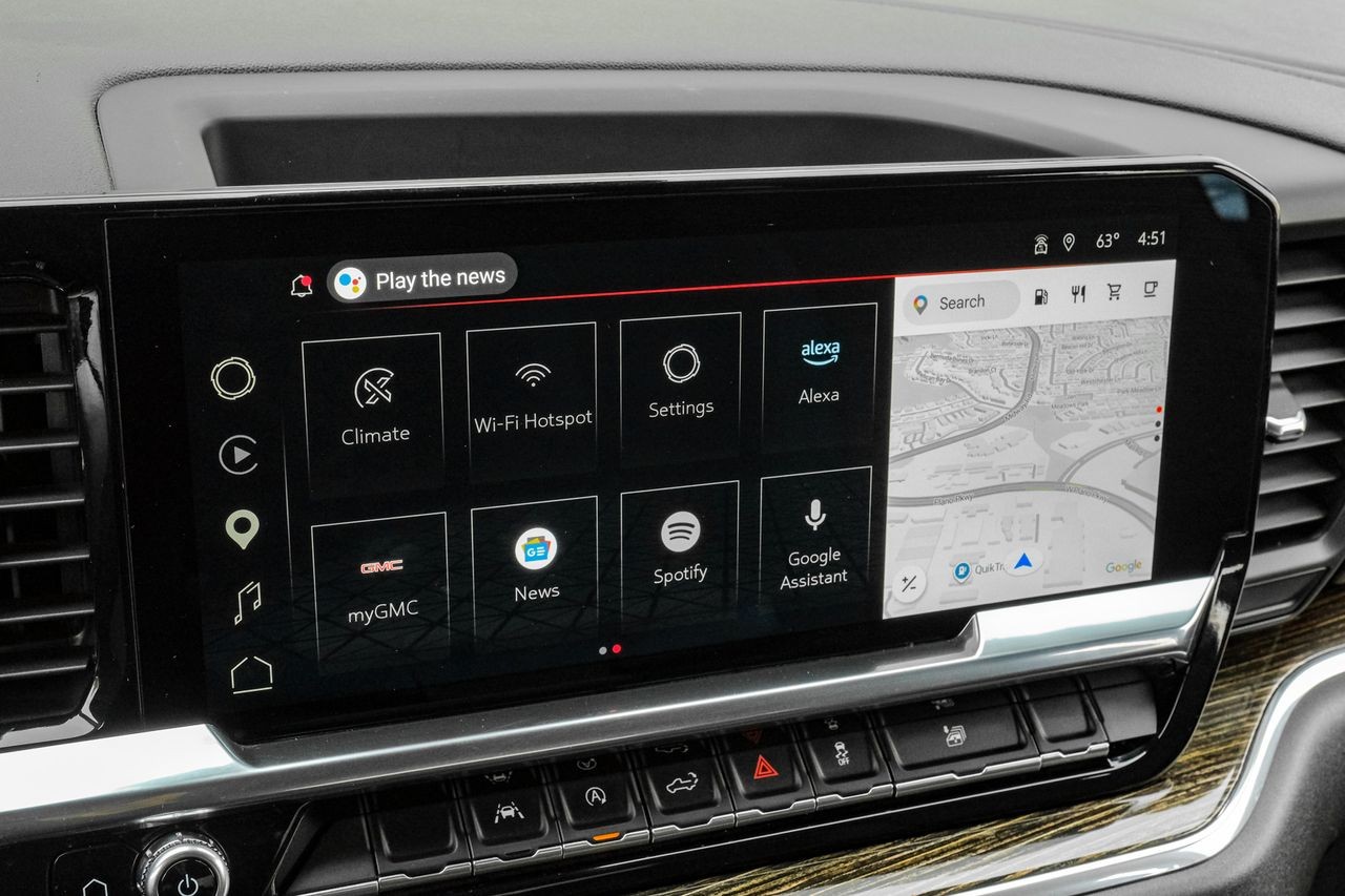 GMC Sierra 1500 Vehicle Main Gallery Image 32