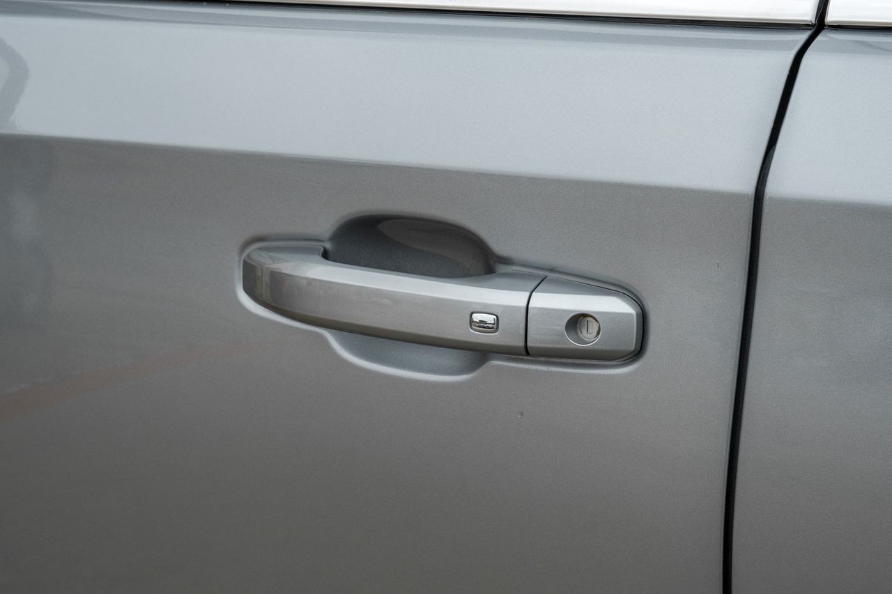 GMC Sierra 1500 Vehicle Main Gallery Image 44