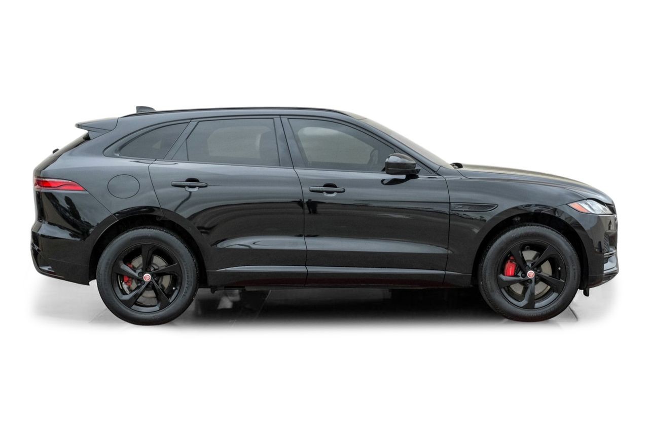 Jaguar F-PACE Vehicle Main Gallery Image 08