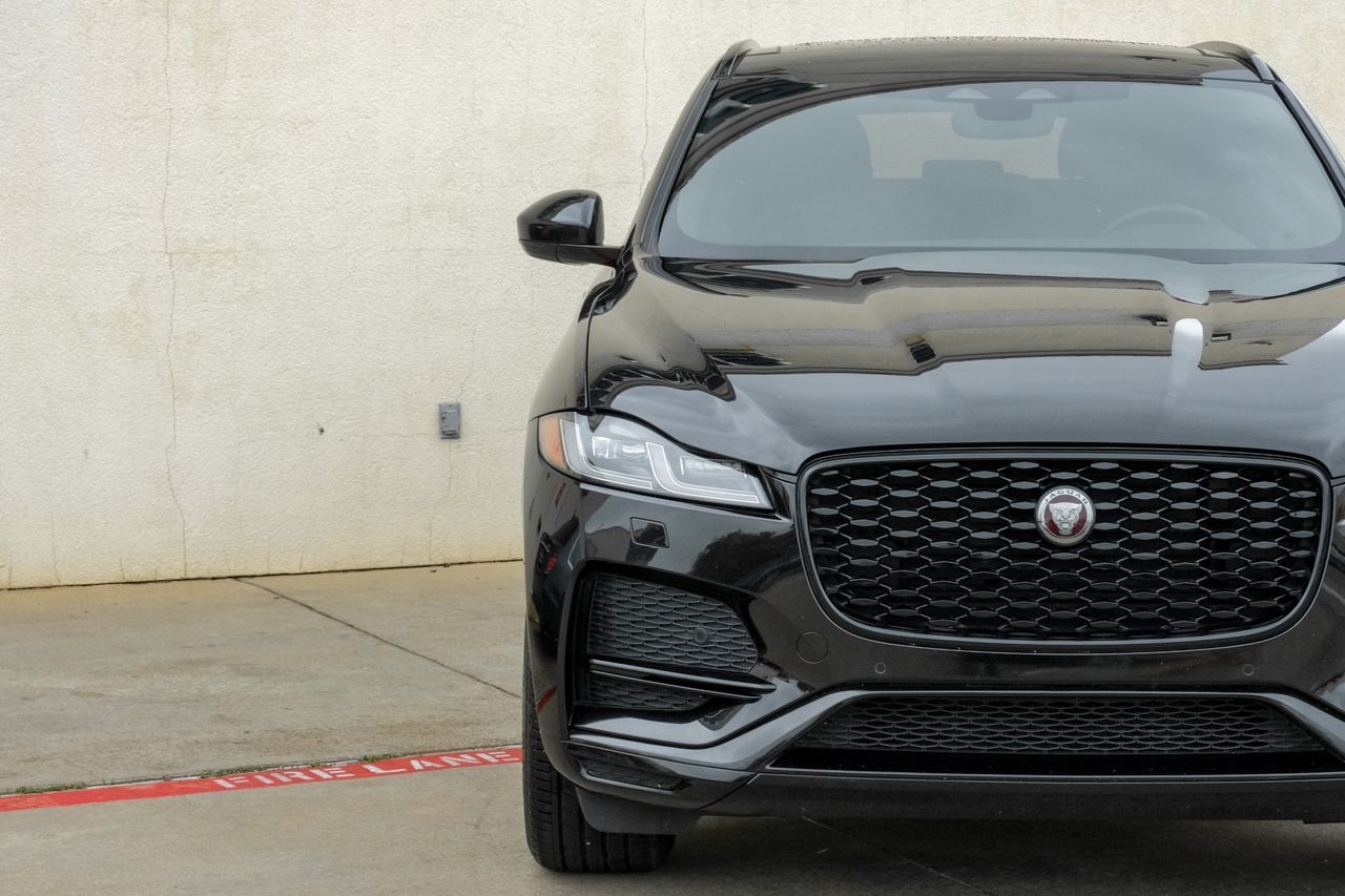 Jaguar F-PACE Vehicle Main Gallery Image 53