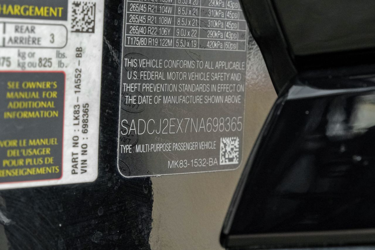 Jaguar F-PACE Vehicle Main Gallery Image 63