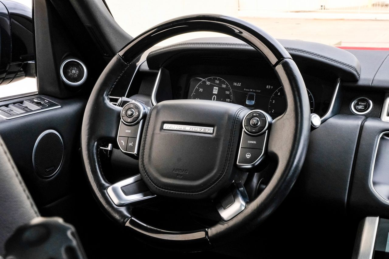 Land Rover Range Rover Vehicle Main Gallery Image 15