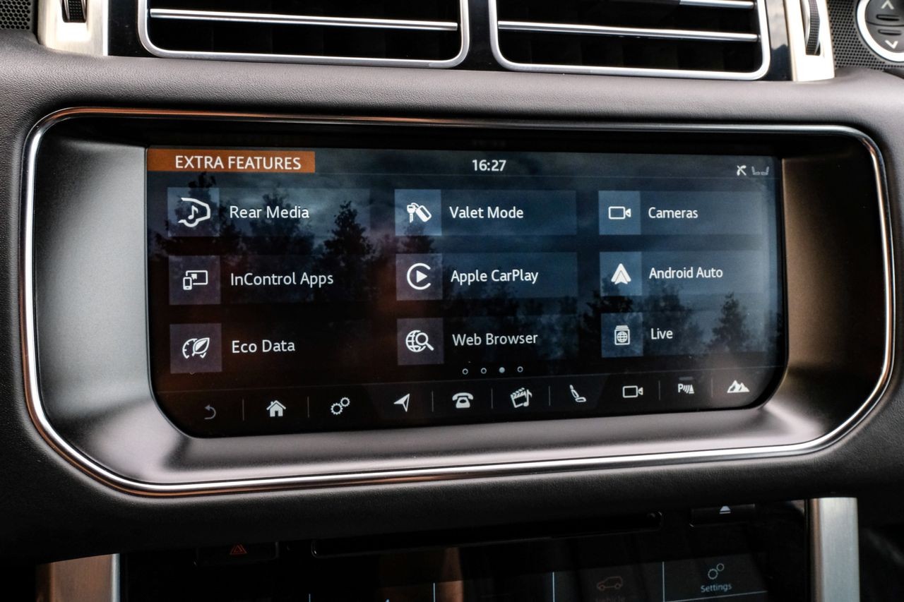 Land Rover Range Rover Vehicle Main Gallery Image 29