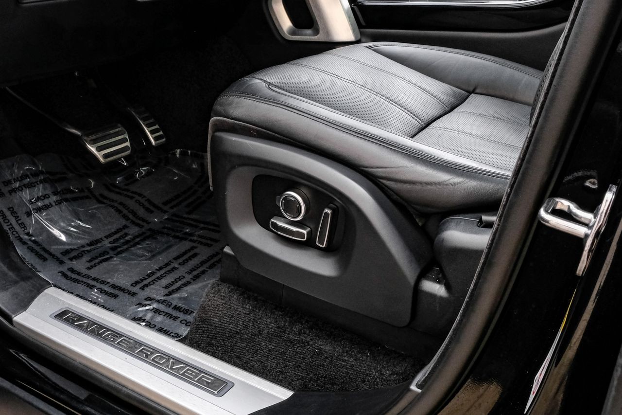 Land Rover Range Rover Vehicle Main Gallery Image 32