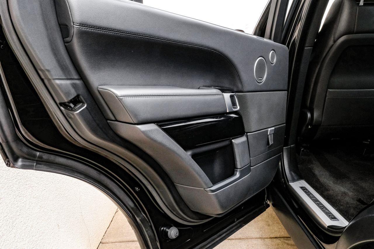 Land Rover Range Rover Vehicle Main Gallery Image 47