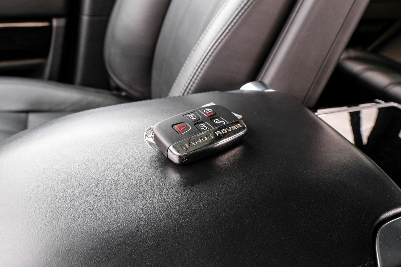 Land Rover Range Rover Vehicle Main Gallery Image 58