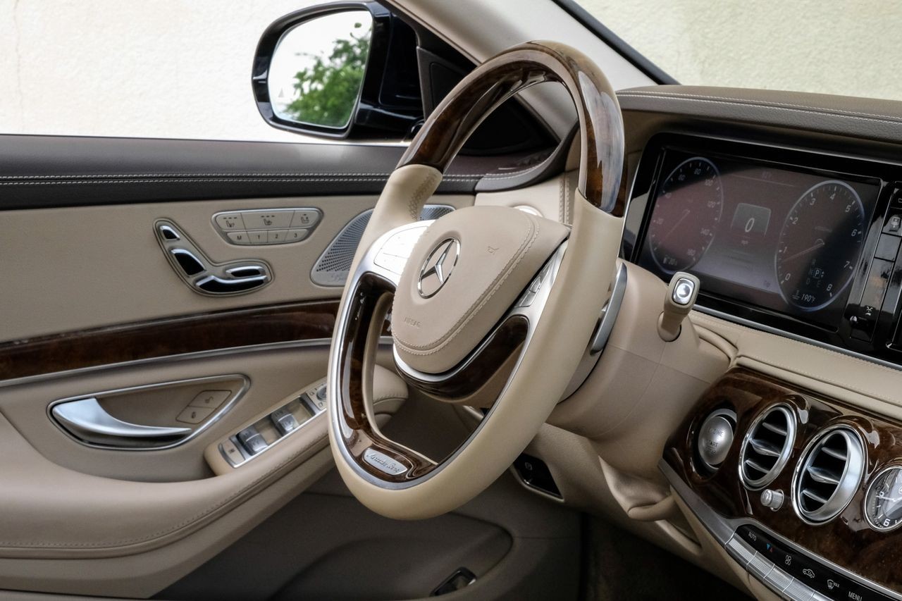 Mercedes-Benz S 550 Vehicle Main Gallery Image 14