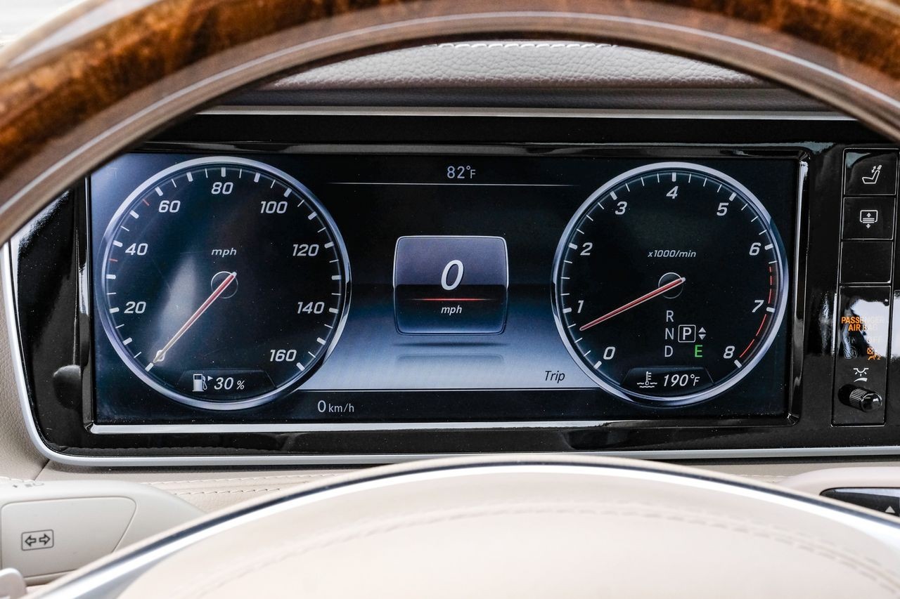 Mercedes-Benz S 550 Vehicle Main Gallery Image 20