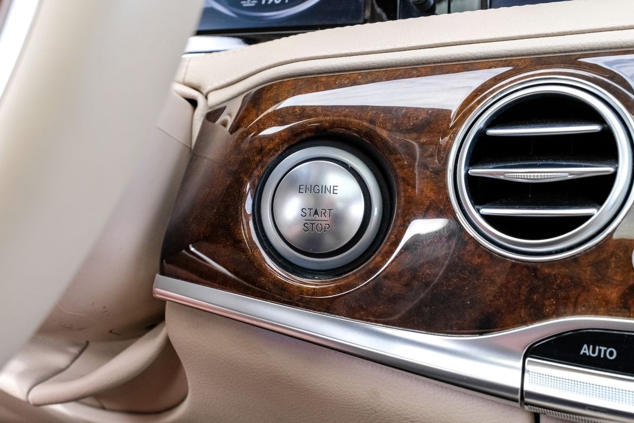 Mercedes-Benz S 550 Vehicle Main Gallery Image 22