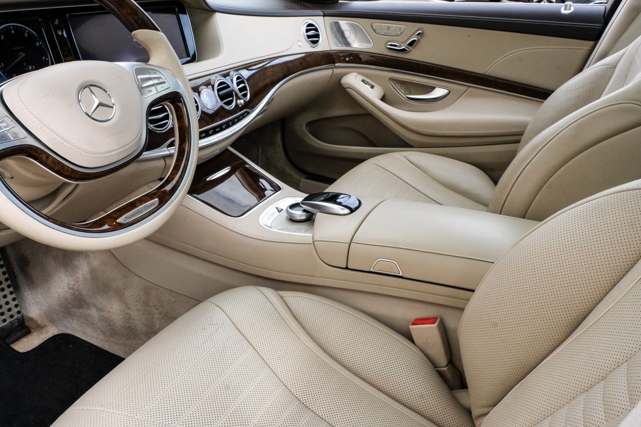 Mercedes-Benz S 550 Vehicle Main Gallery Image 25