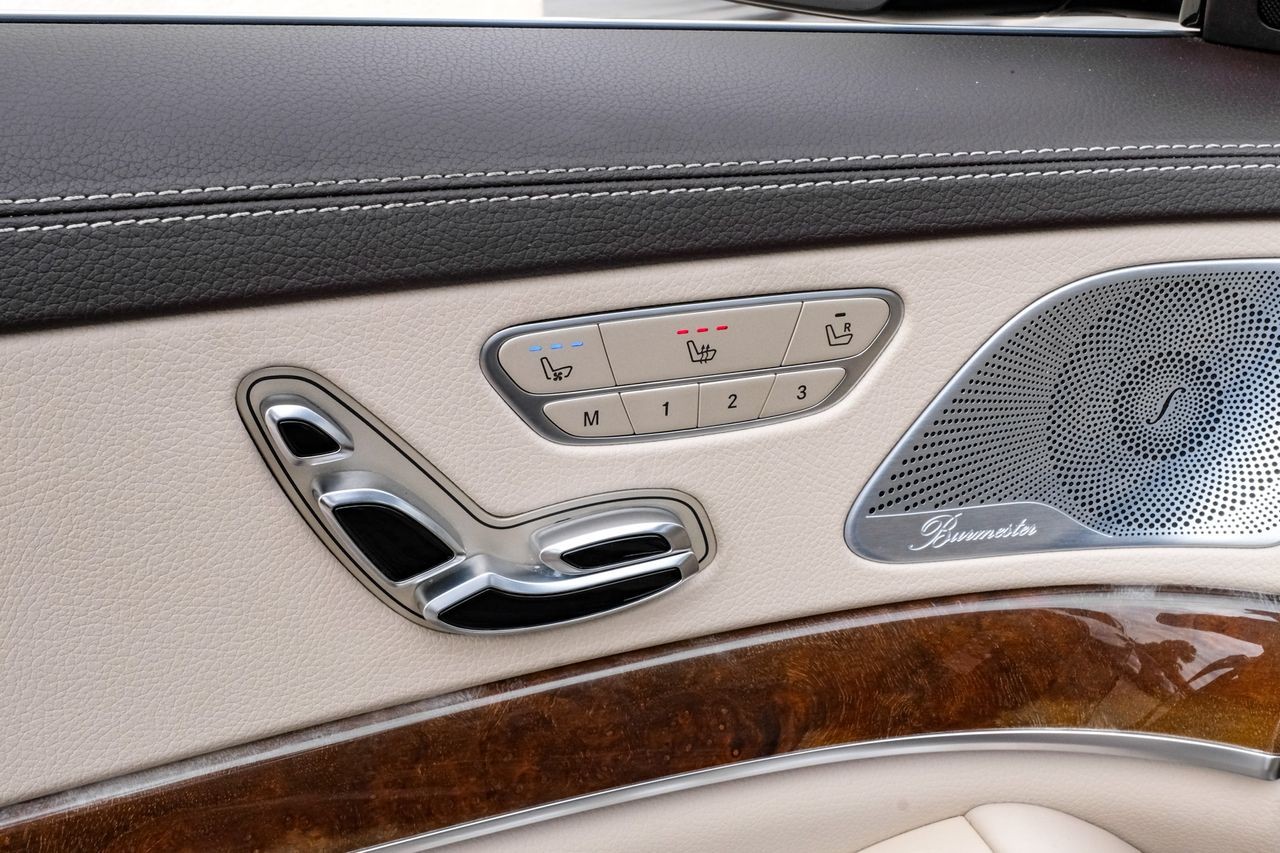 Mercedes-Benz S 550 Vehicle Main Gallery Image 45