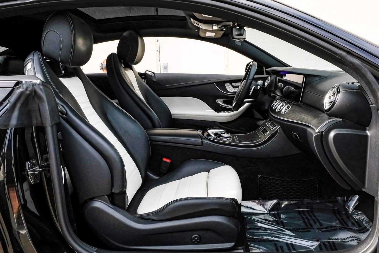 Mercedes-Benz E 450 Vehicle Main Gallery Image 37