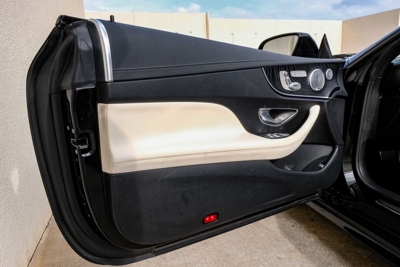 Mercedes-Benz E 450 Vehicle Main Gallery Image 42