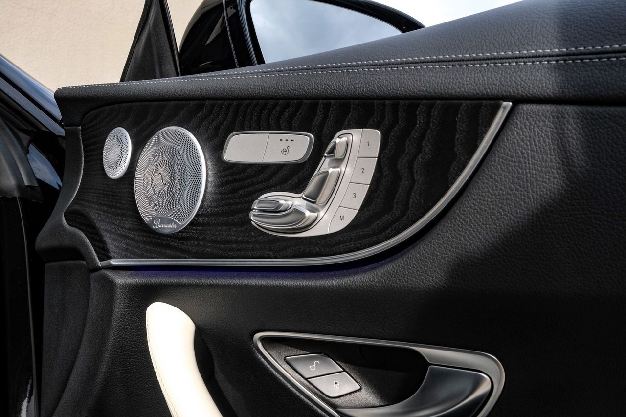 Mercedes-Benz E 450 Vehicle Main Gallery Image 45