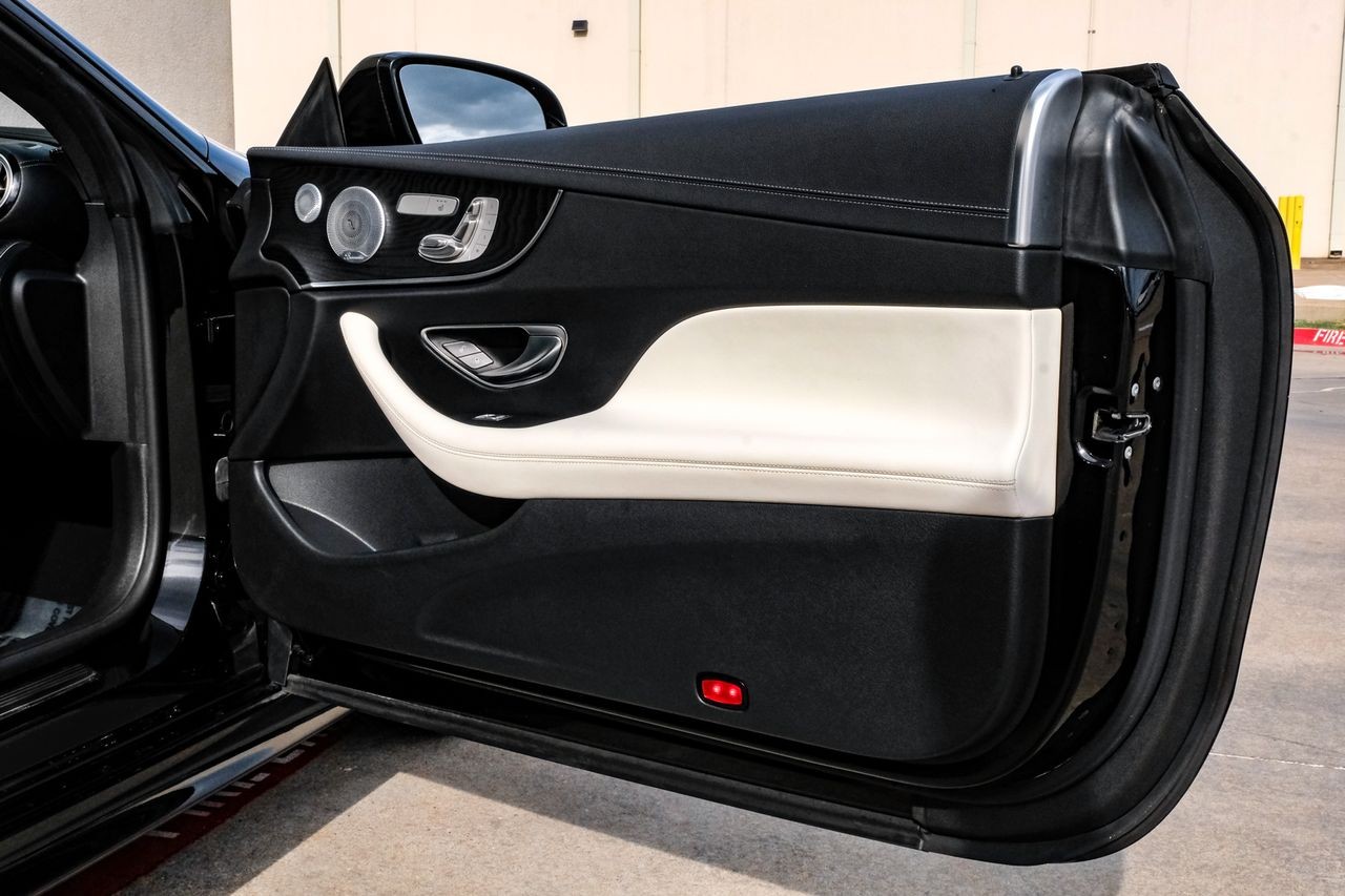 Mercedes-Benz E 450 Vehicle Main Gallery Image 46